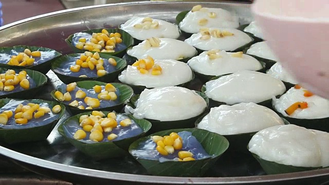 泰国传统甜品“打蛋”