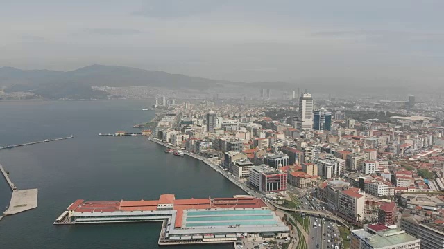 İzmir钟塔无人机射击