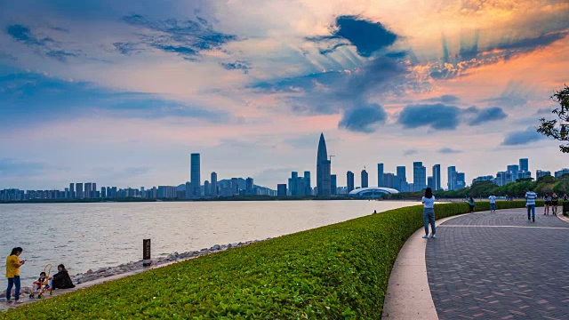 详情图-黄昏时分的深圳湾公园，中国深圳。