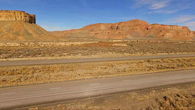 红色半挂车18惠勒犹他州红石公路运输