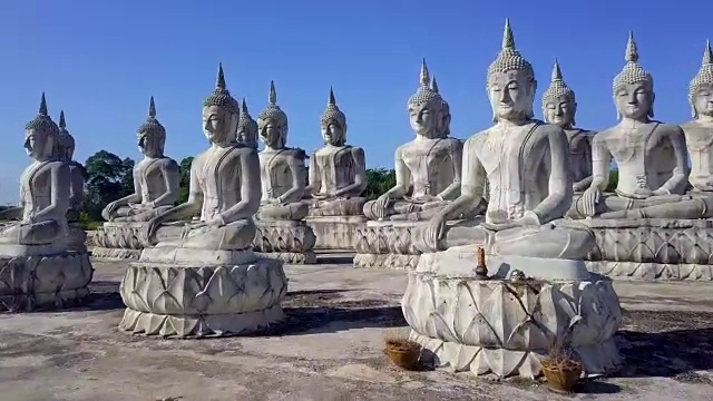 鸟瞰泰国那空寺塔马拉省佛像