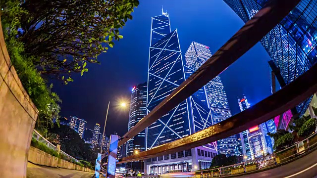 詳情圖-中國(guó)銀行在香港中環(huán)商務(wù)區(qū)的夜景
