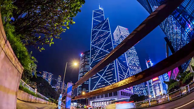 詳情圖-中國(guó)銀行在香港中環(huán)商務(wù)區(qū)的夜景