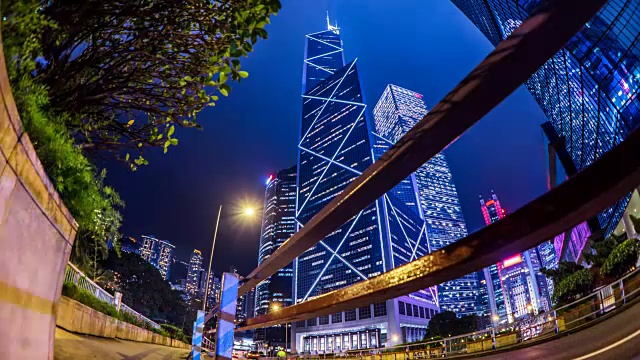 詳情圖-中國(guó)銀行在香港中環(huán)商務(wù)區(qū)的夜景