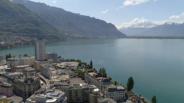 蒙特勒空中进场- 4K空中进场