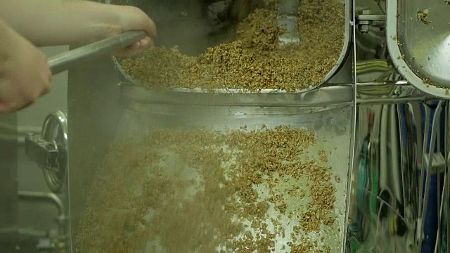详情图-熟大麦精酿啤酒