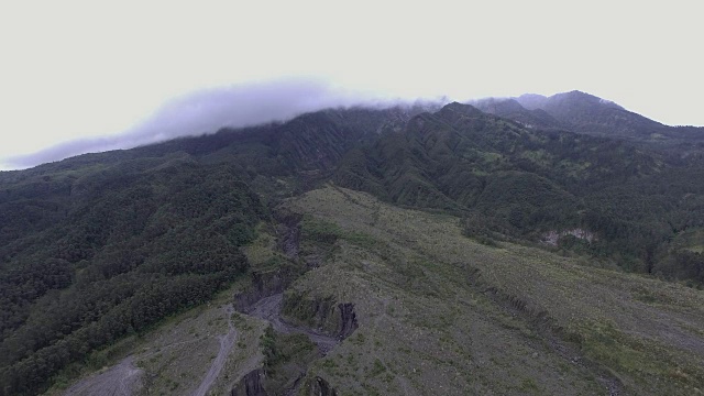 火山熔岩痕迹鸟瞰图