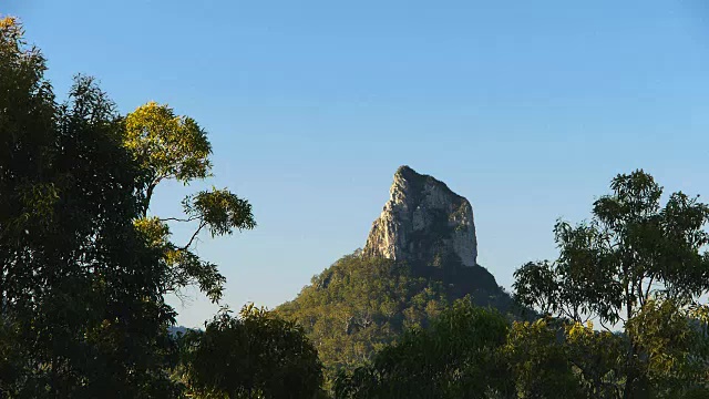 玻璃屋山