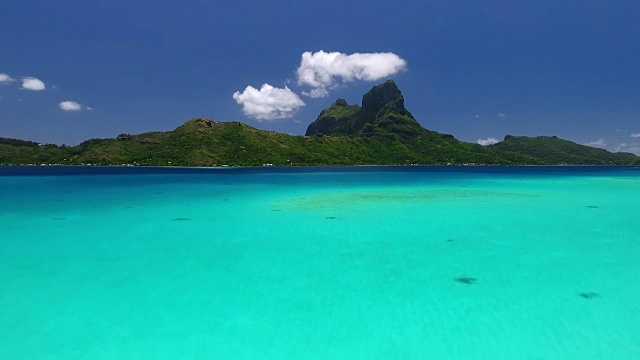 博拉博拉岛引人注目的风景