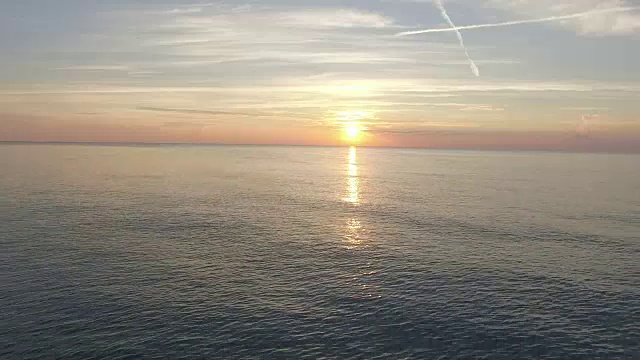 空中沙滩画面