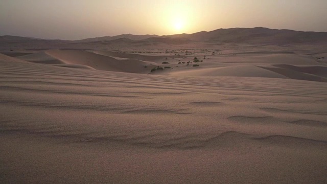 美丽的Rub al Khali沙漠在日出库存录像