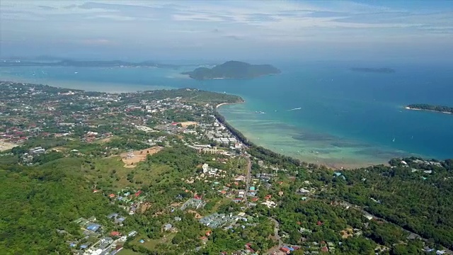 晴天普吉岛海岸线高空高空鸟瞰4k泰国