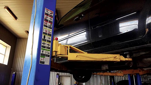 安全车、电梯、车库电梯及安全图片和说明